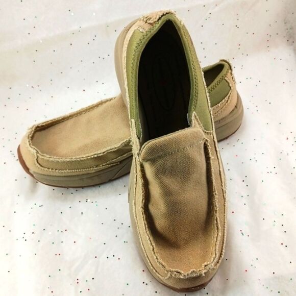Rugged Shark- Pacifico Stretch Gore Slip-On Boat Shoe Loafer Men's 11 Tan Canvas - Picture 1 of 12